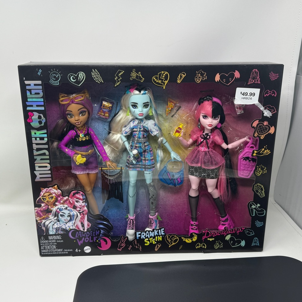 Mattel Monster High Day Out Fashion Doll 3-piece Set Draculaura Frankie Clawdeen